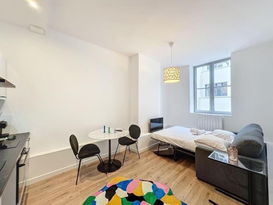 Cosy Studio, Centre Ville Thomassin 2 Lyon Luaran gambar