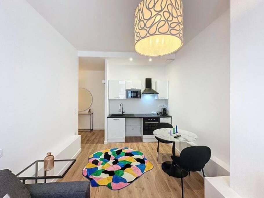 Cosy Studio, Centre Ville Thomassin 2 Lyon Luaran gambar